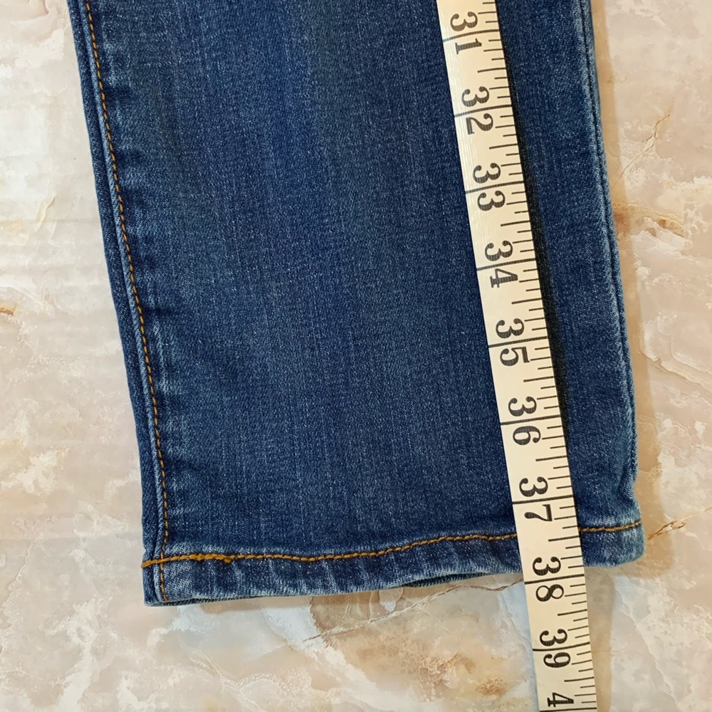 Jeans - Picture 3 of 4